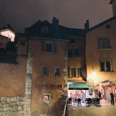 Gite urbain AU 2BIS - Annecy Exterior foto